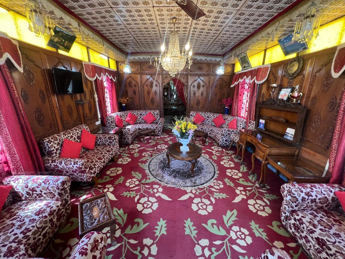 Aristotle Group Of Houseboats & Transportation 호텔 Srīnagar 외부 사진